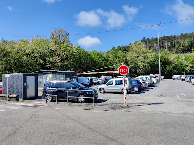 Parking gratuit des Chartreux (free parking) à Cahors