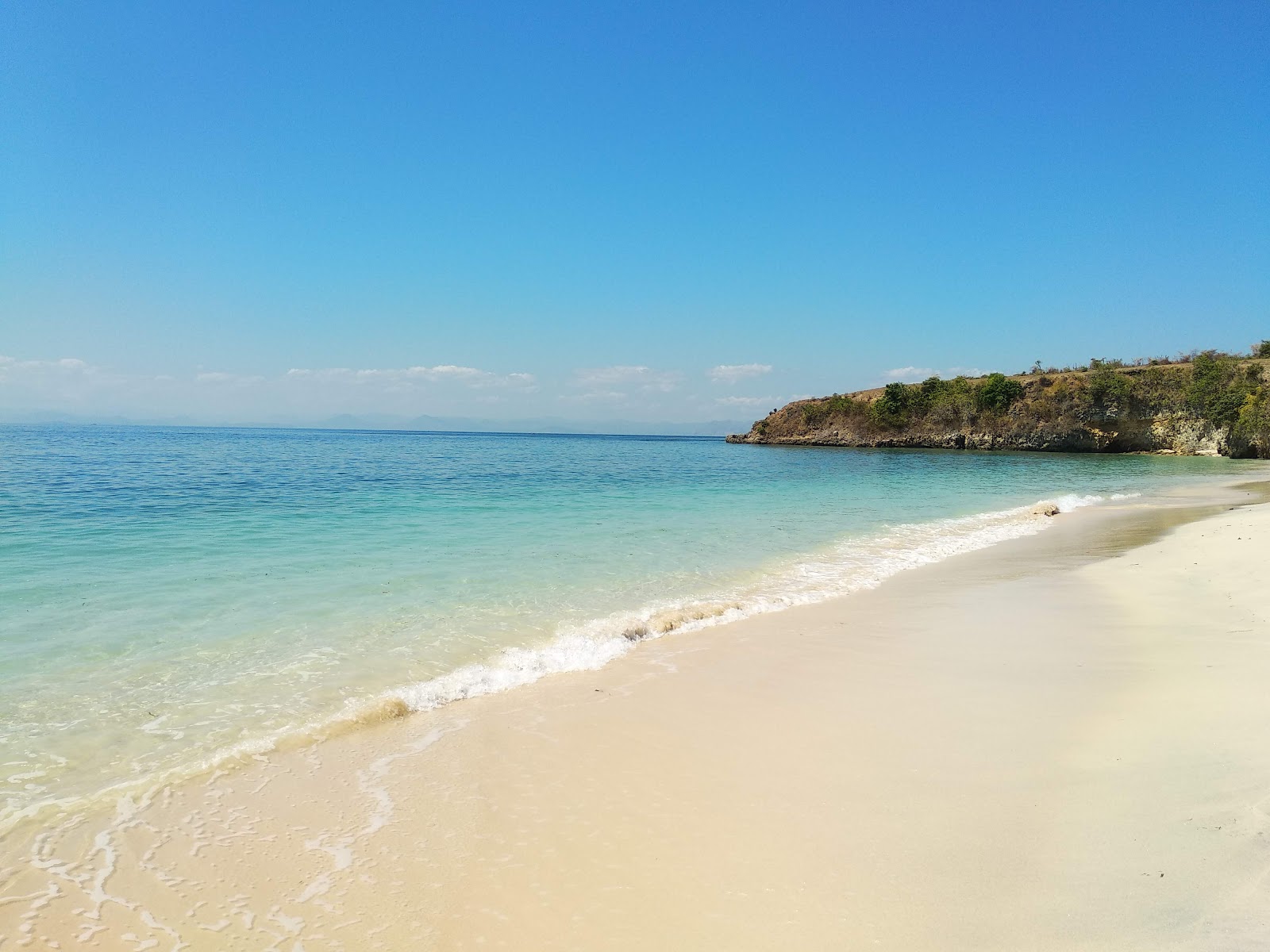 Telone beach II的照片 带有粉沙表面