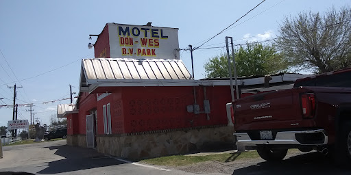 Don west motel donna tx