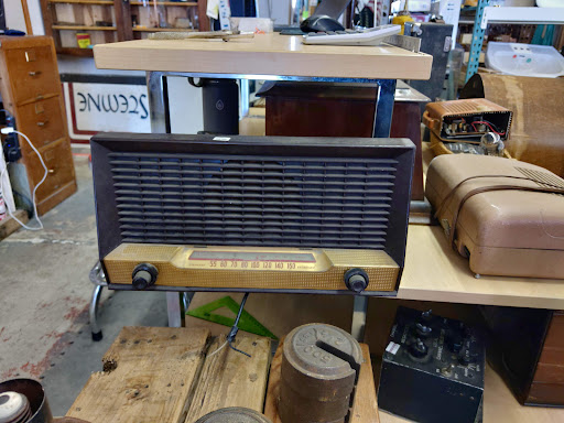 Building Materials Store «Skagit Building Salvage», reviews and photos, 17994 WA-536, Mt Vernon, WA 98273, USA