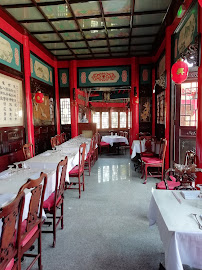 Atmosphère du Restaurant chinois La Muraille de Chine à Ozoir-la-Ferrière - n°2
