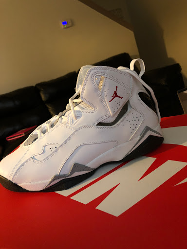 Shoe Store «Shoe City», reviews and photos, 9616 Reisterstown Rd, Owings Mills, MD 21117, USA