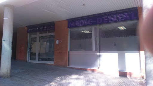 Centre Mèdic Dental Eumaden en Santa Coloma de Cervelló, Barcelona