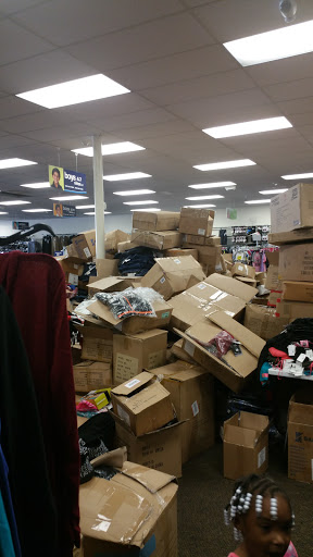 Discount Store «Fallas Discount Stores», reviews and photos, 624 E Southside Plaza, Richmond, VA 23224, USA