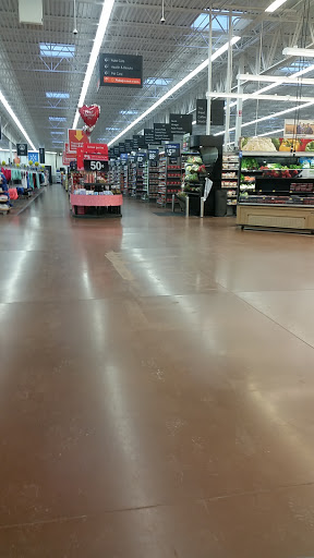 Department Store «Walmart Supercenter», reviews and photos, 970 Gehringer Dr, Fowlerville, MI 48836, USA