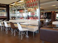 Atmosphère du Restauration rapide McDonald's Nanteuil Les Meaux - n°10