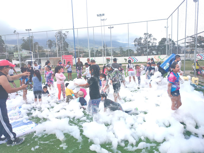 Opiniones de Polideportivo Guayaquil de Caranqui en Ibarra - Campo de fútbol