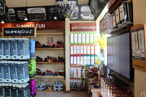 Shoe Store «SHOES-n-FEET», reviews and photos, 2398 Lombard St, San Francisco, CA 94123, USA