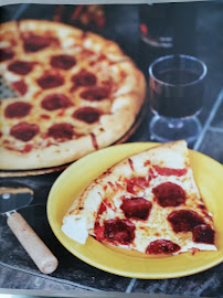 Pepperoni du Pizzas à emporter La Famille à Fouesnant - n°8