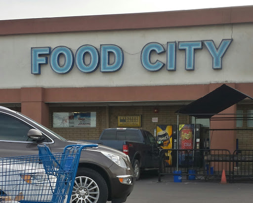 Grocery Store «Food City», reviews and photos, 12321 NW Grand Ave, El Mirage, AZ 85335, USA
