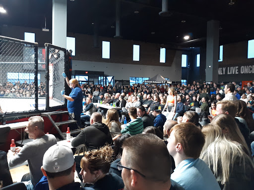 Motorcycle Dealer «McGrath Dubuque Harley Davidson», reviews and photos, 145 N Cres Ridge, Dubuque, IA 52003, USA