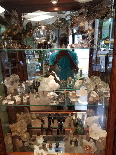 Gift Shop «Coyote Moon Crystals & Gifts», reviews and photos, 1938 Perkins Rd, Baton Rouge, LA 70808, USA