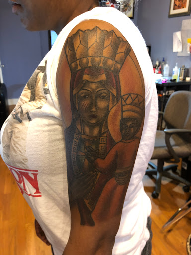 Tattoo Shop «Studio Seven Design LLC», reviews and photos, 1324A Main St, Cincinnati, OH 45202, USA