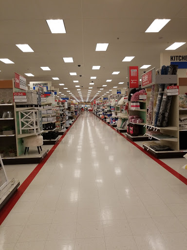 Department Store «Target», reviews and photos, 2673 E Main St, Plainfield, IN 46168, USA