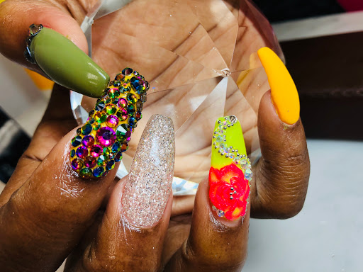 Nail Salon «DaVi Nails Salon and Spa», reviews and photos, 2801 Commerce Dr, Coralville, IA 52241, USA