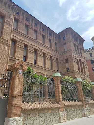 Escuela Santa Teresa de Jesús en Tarragona