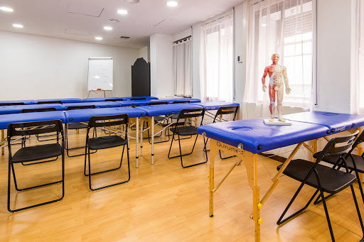 Clínica Veterinaria Poveda en Roquetas de Mar