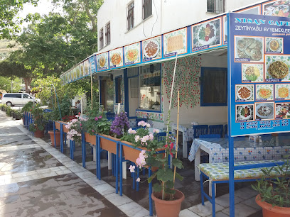 Nisan Cafe