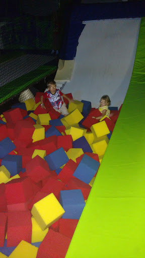 Movie Theater «Edge 12 Birmingham», reviews and photos, 7001 Crestwood Blvd #1100, Birmingham, AL 35210, USA