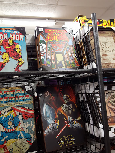 Discount Store «Fallas Paredes Discount Stores», reviews and photos, 26 E Baseline Rd #110, Phoenix, AZ 85040, USA