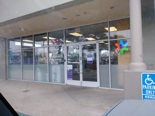 Print Shop «FedEx Office Print & Ship Center», reviews and photos, 1201 Marina Blvd, San Leandro, CA 94577, USA