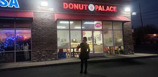 Donut Shop «Donut Palace», reviews and photos, 3466 Lebanon Pike, Hermitage, TN 37076, USA