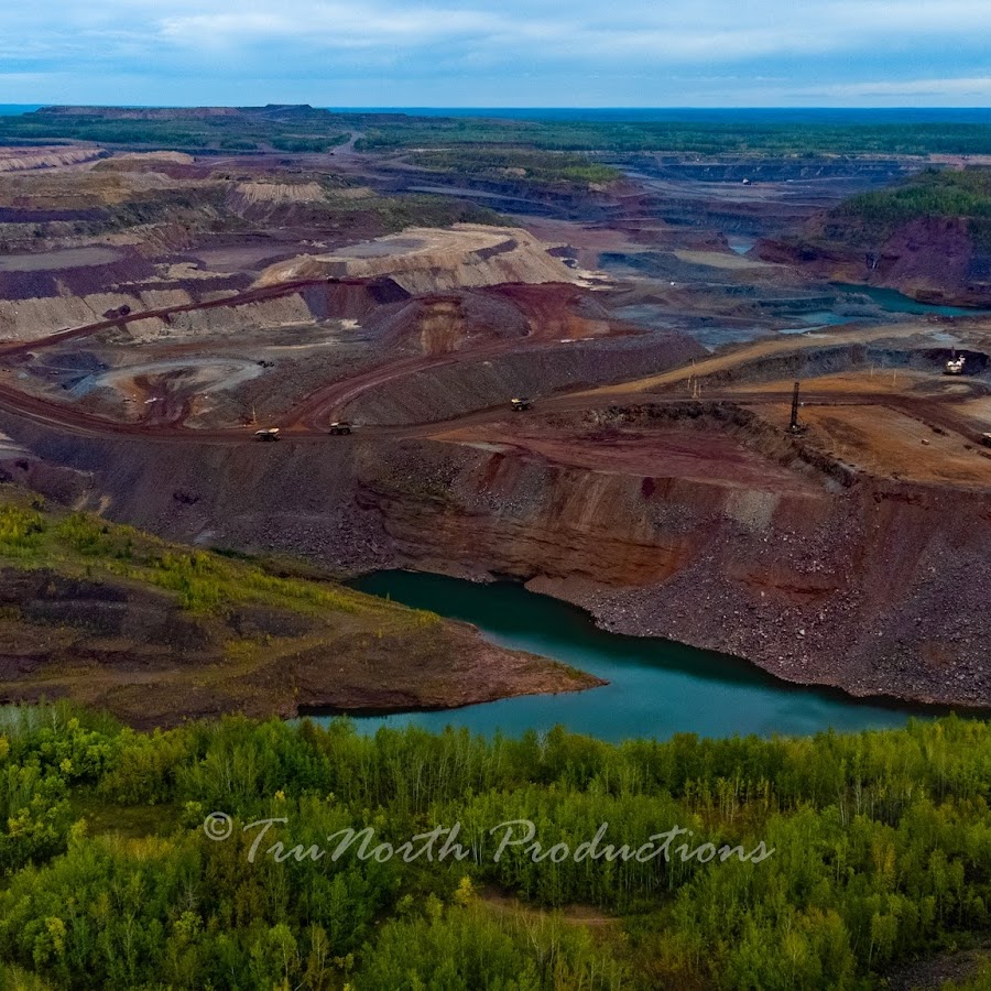 Hull–Rust–Mahoning Open Pit Iron Mine