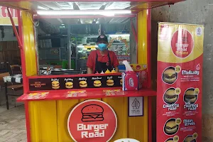 Burger Road Andara image