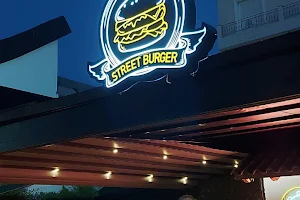 Street Burger image