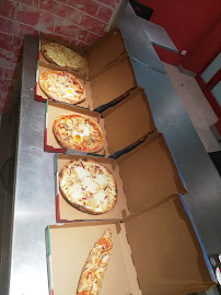 Plats et boissons du Pizzeria Pizza time'z à Nangis - n°5