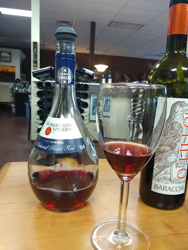 Liquor Store «Rumbleseat Wine», reviews and photos, 5853 Far Hills Ave, Dayton, OH 45429, USA