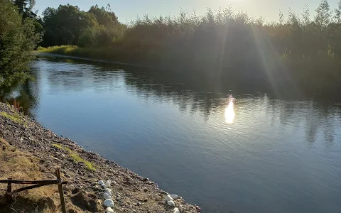 Toltén River image