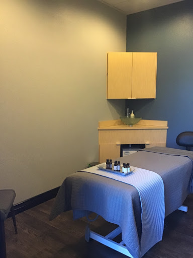 Beauty Salon «True Aveda Lifestyle Salon & Spa», reviews and photos, 4165 S Grand Canyon Dr #104, Las Vegas, NV 89147, USA