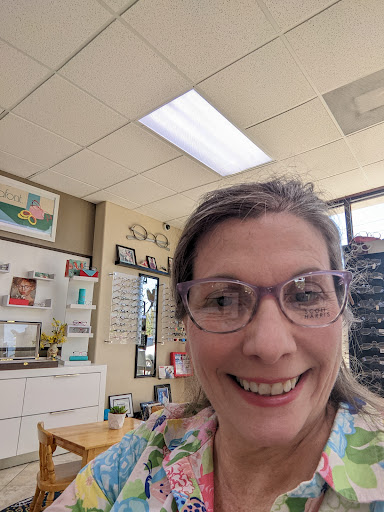 Optometrist «Optical Factory & Showroom», reviews and photos, 800 E Bay Dr, Largo, FL 33770, USA