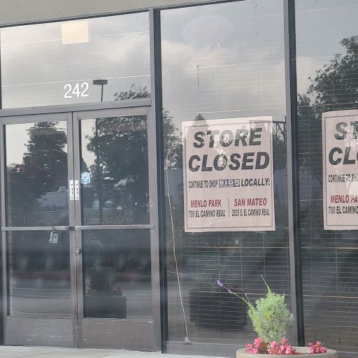 Sporting Goods Store «Big 5 Sporting Goods», reviews and photos, 242 Walnut St, Redwood City, CA 94064, USA