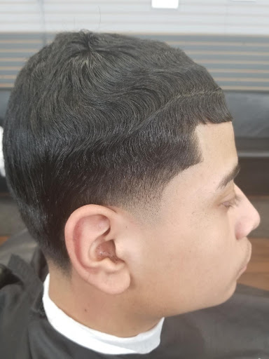 Barber Shop «The Final Touch Barber Shop», reviews and photos, 23 E 4th St, Bethlehem, PA 18015, USA