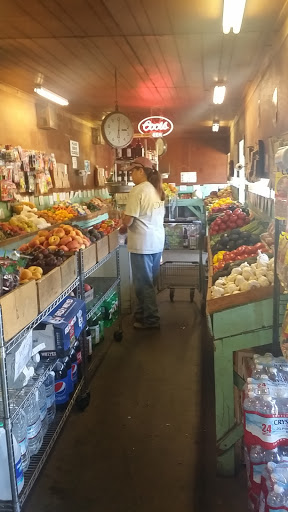 Produce Market «Palace of Fruit», reviews and photos, 8 Ely Rd N, Petaluma, CA 94954, USA