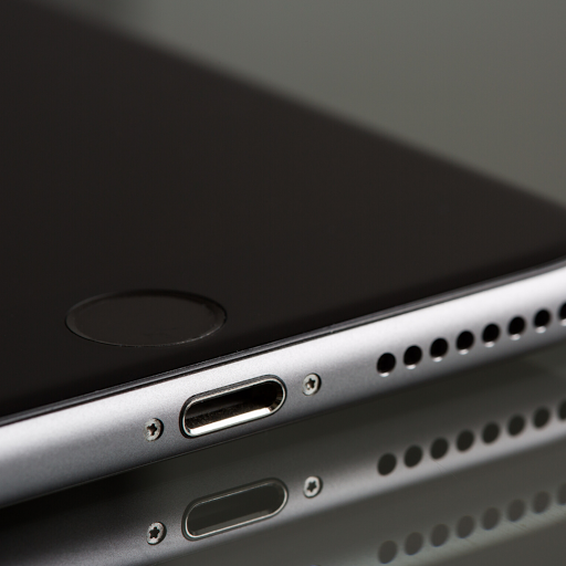 Cell Phone Store «Howard Street Electronics by Forever Wireless», reviews and photos, 108 N Howard St, Baltimore, MD 21201, USA