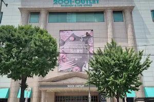 2001 Outlet Bupyeong branch image