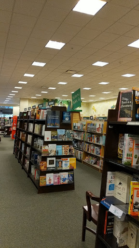 Book Store «Barnes & Noble», reviews and photos, 3561 N Freeway Blvd, Sacramento, CA 95834, USA
