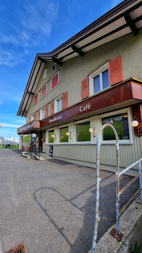 Kommentare und Rezensionen über Bäckerei-Konditorei Café Schweizer