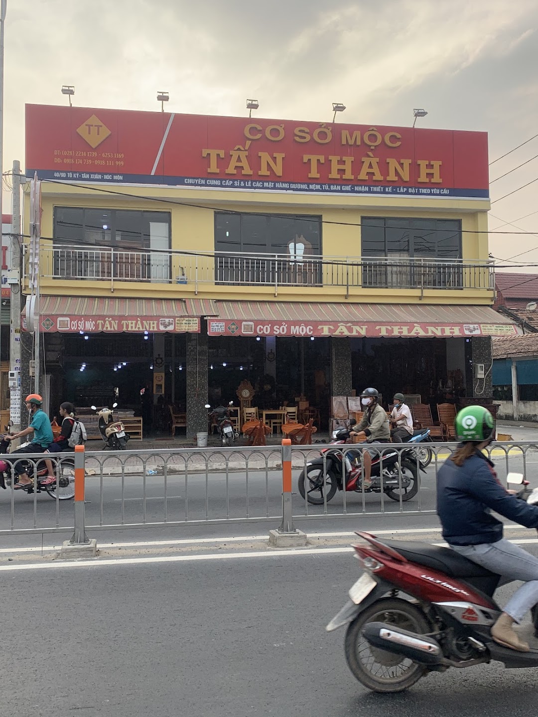 Trung Tâm Nội Thất Sài Gòn Tấn Thành
