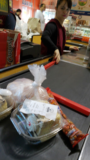 Supermarket «Super Mercado Mi Tierra», reviews and photos, 9520 International Blvd, Oakland, CA 94603, USA