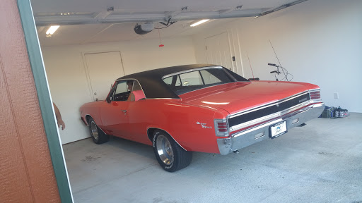 Shopping Mall «Oregon Trail Shopping Center», reviews and photos, 2231 NE Burnside Rd, Gresham, OR 97030, USA