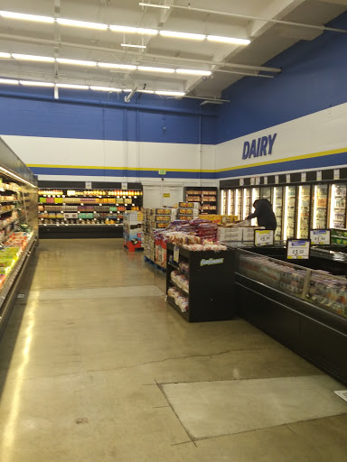 Supermarket «FoodMaxx», reviews and photos, 3241 W Shaw Ave, Fresno, CA 93711, USA