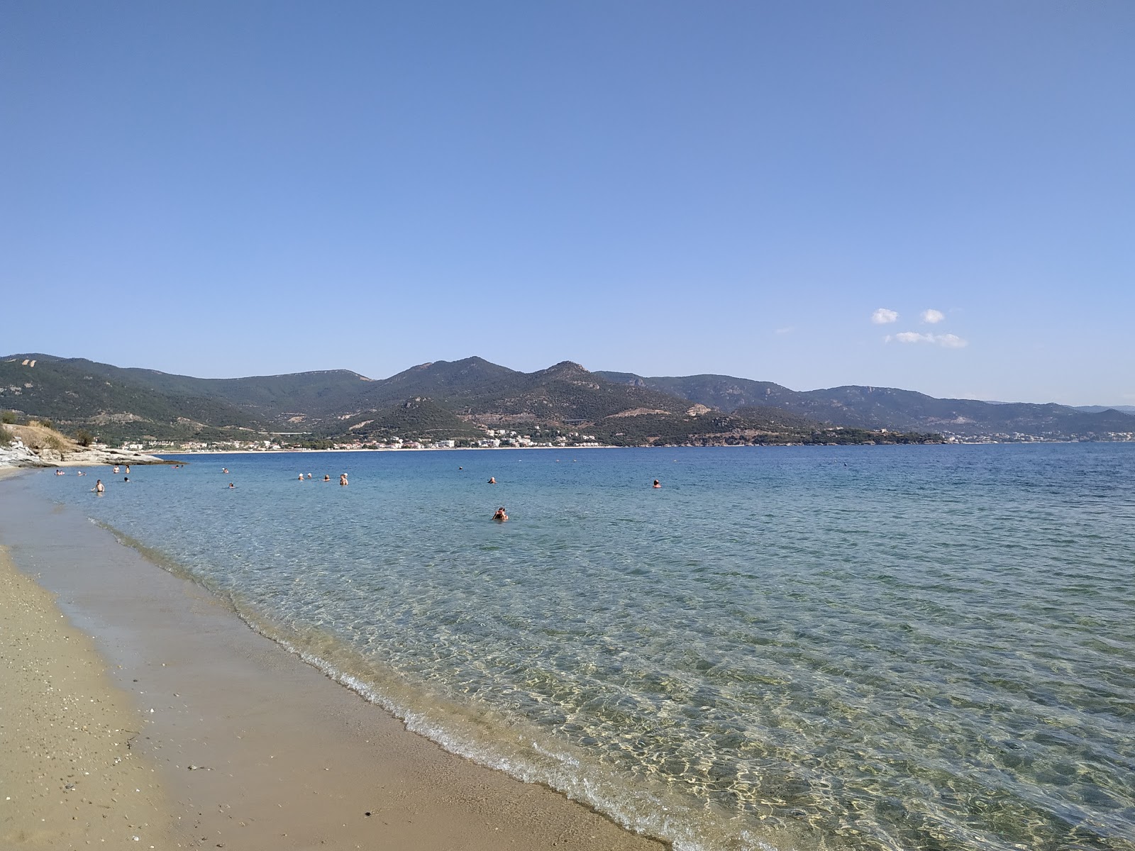 Photo de Neas Iraklitsas II avec baie spacieuse
