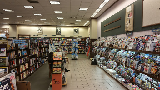 Book Store «Barnes & Noble Booksellers West Side», reviews and photos, 3701 Ellison Dr NW, Albuquerque, NM 87114, USA