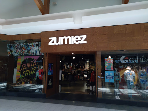 Zumiez