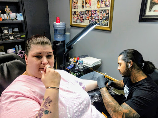 Tattoo Shop «9 Mag Tattoo», reviews and photos, 2150 S Canalport Ave, Chicago, IL 60608, USA