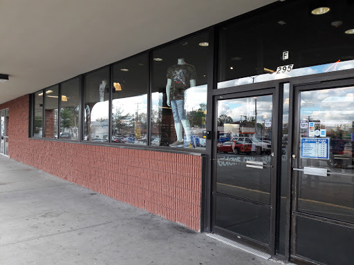 Clothing Store «EbLens», reviews and photos, 307 Armistice Blvd, Pawtucket, RI 02861, USA